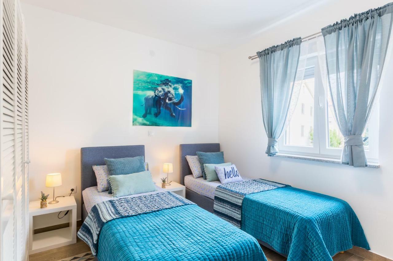 Lux Apartment Medulin Istria Exterior photo