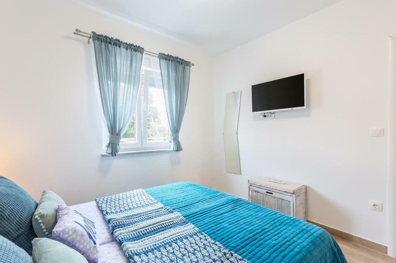 Lux Apartment Medulin Istria Exterior photo